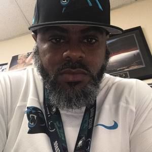 Meet your Posher, Dwayne